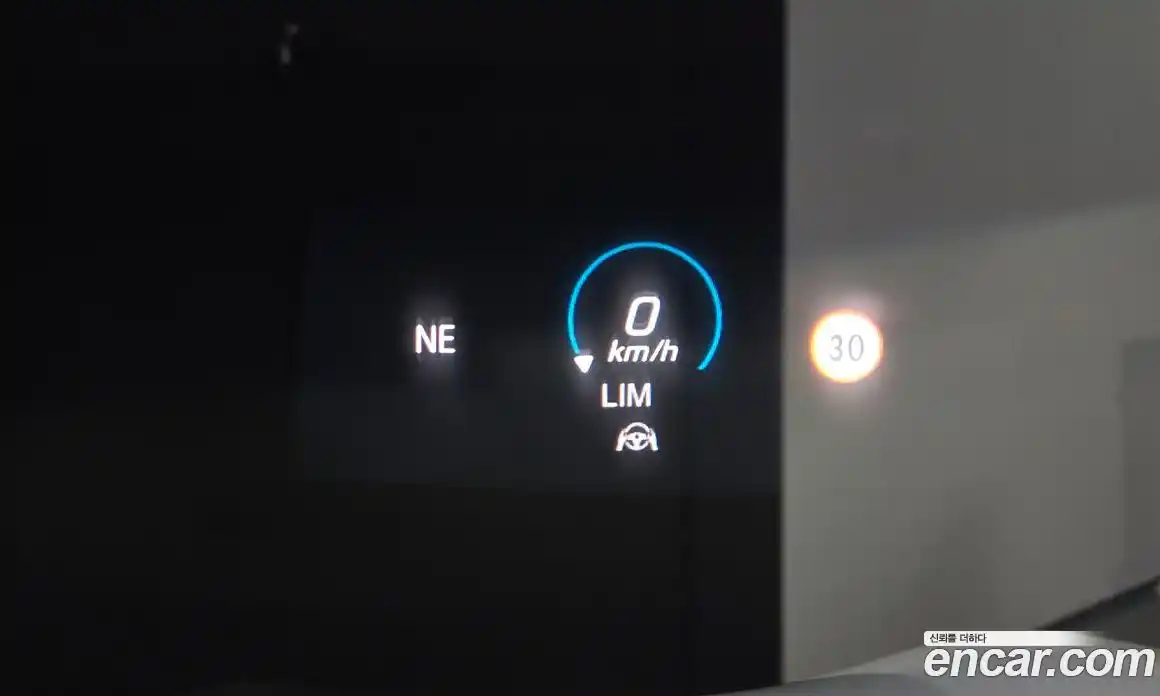 Mercedes-Benz E-Class 2022 1.9 гидро, фото 19