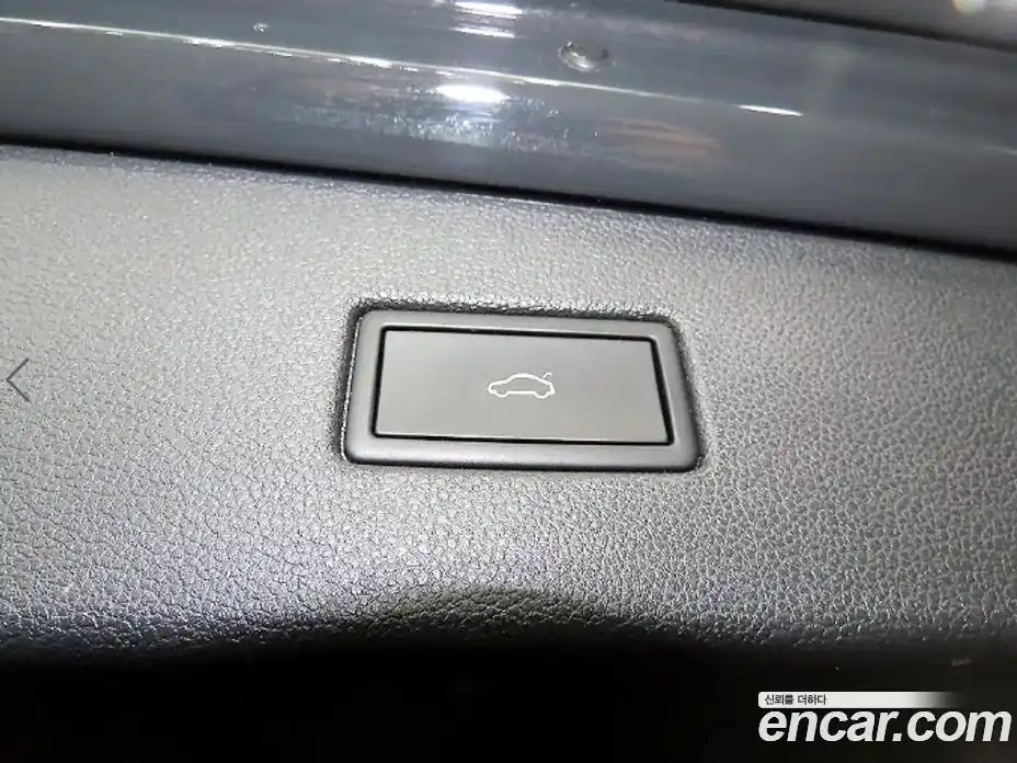 Volkswagen Tiguan 2021 2.0 гидро в Москве № 359159, фото 15