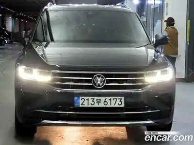 Volkswagen Tiguan 2021 2.0 гидро в Москве № 359159, миниатюра 2