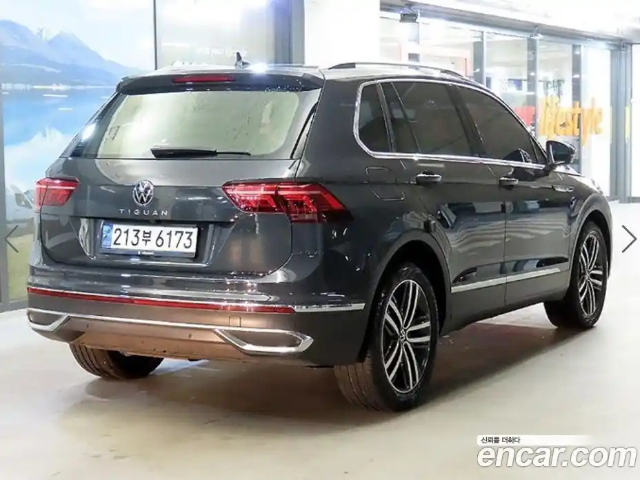 Volkswagen Tiguan 2021 2.0 гидро в Москве № 359159, фото 4