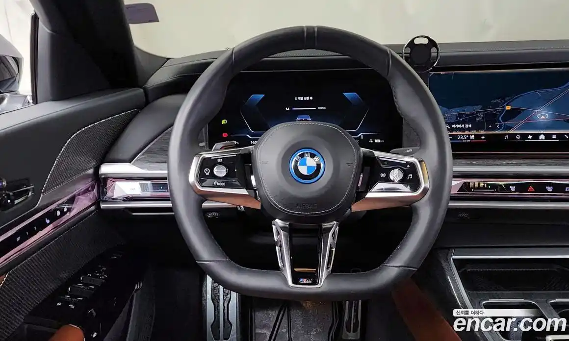 BMW i7 2024 0.3 гидро в Москве № 363071, фото 13