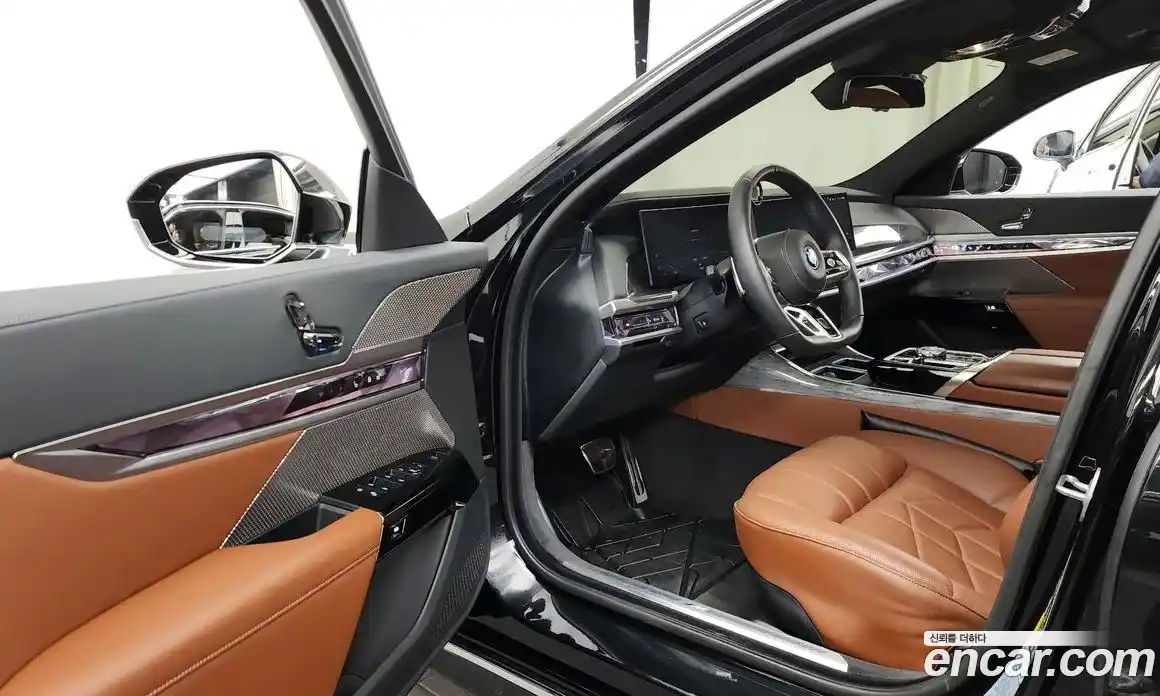 BMW i7 2024 0.3 гидро в Москве № 363071, фото 10