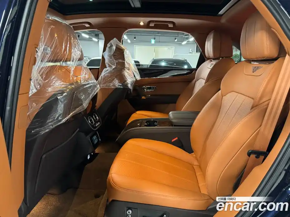 Bentley Bentayga 2020 4.0 гидро в Москве № 366451, фото 13