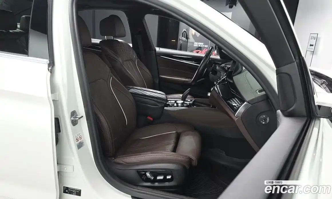 BMW 5-Series 2019 2.0 гидро в Москве № 425464, фото 9