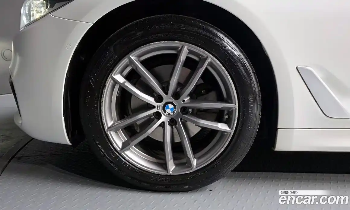 BMW 5-Series 2017 2.0 гидро в Москве № 465533, фото 5