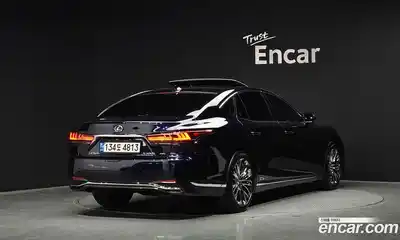 Lexus LS 2022 3.5 гидро в Москве № 499667, миниатюра 2