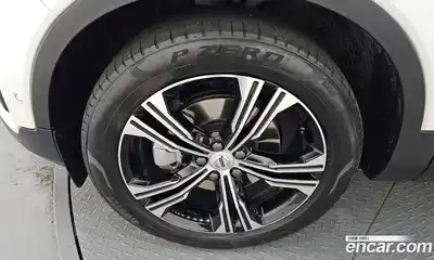 Volvo XC40 2021 2.0 гидро в Москве № 545077, миниатюра 5