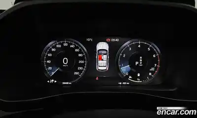 Volvo XC40 2021 2.0 гидро в Москве № 545077, миниатюра 8