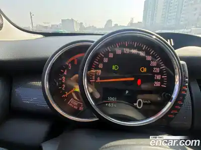 Mini Cooper 2016 1.5 гидро в Москве № 546541, миниатюра 8