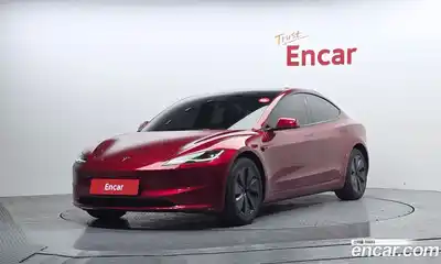 Tesla Model 3, 2024