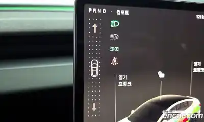 Tesla Model 3 2024 0.2 гидро в Москве № 546745, миниатюра 9