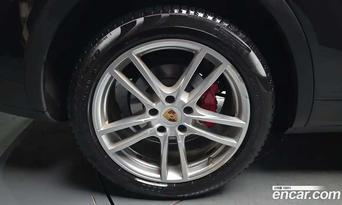 Porsche Cayenne 2019 3.0 гидро в Москве № 594200, фото 5