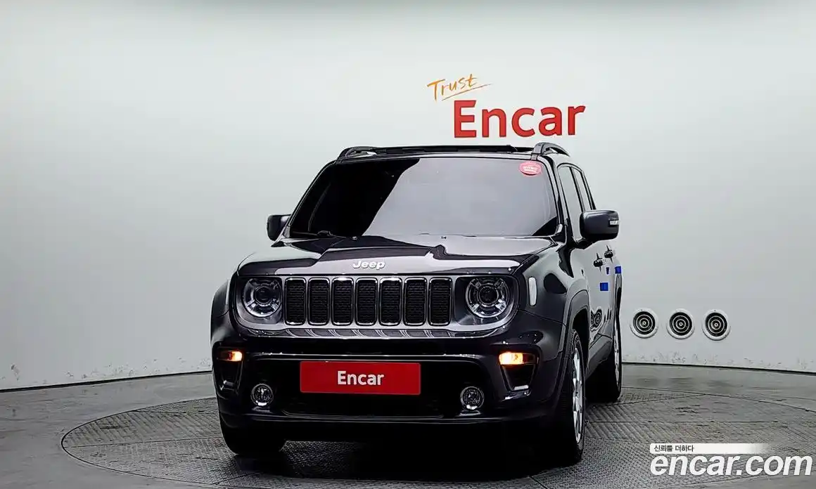 Jeep Renegade 2019 2.4 гидро в Москве № 609669, фото 3