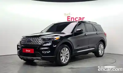 Ford Explorer, 2022