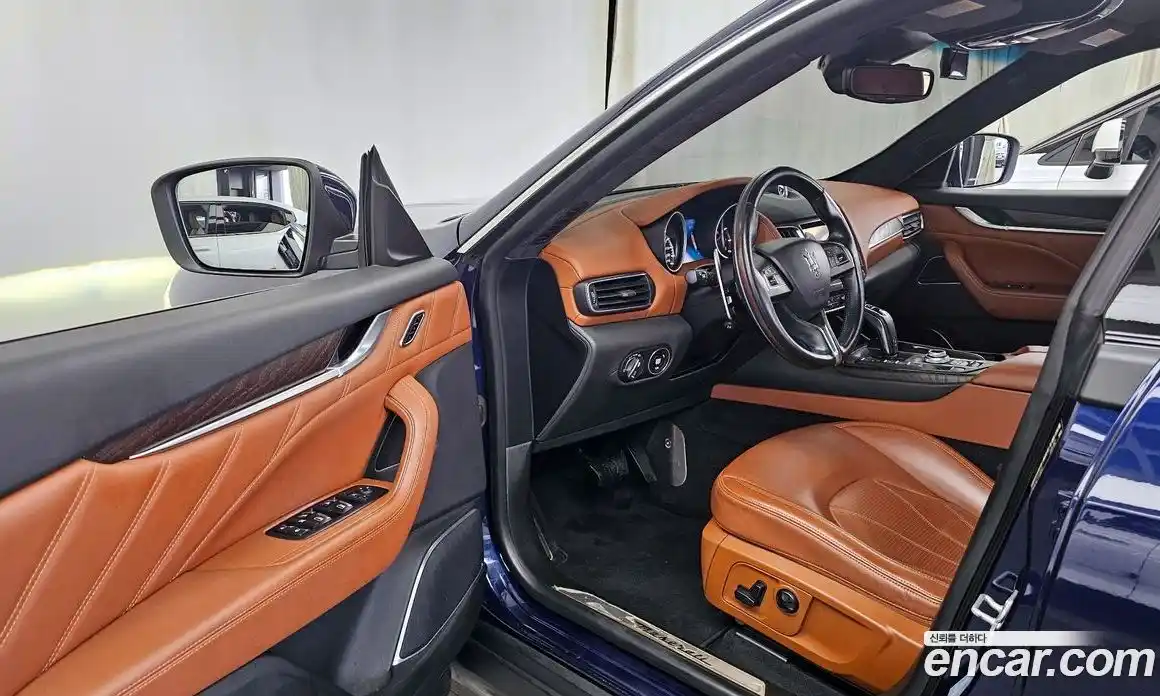 Maserati Levante 2019 3.0 гидро в Москве № 610708, фото 10