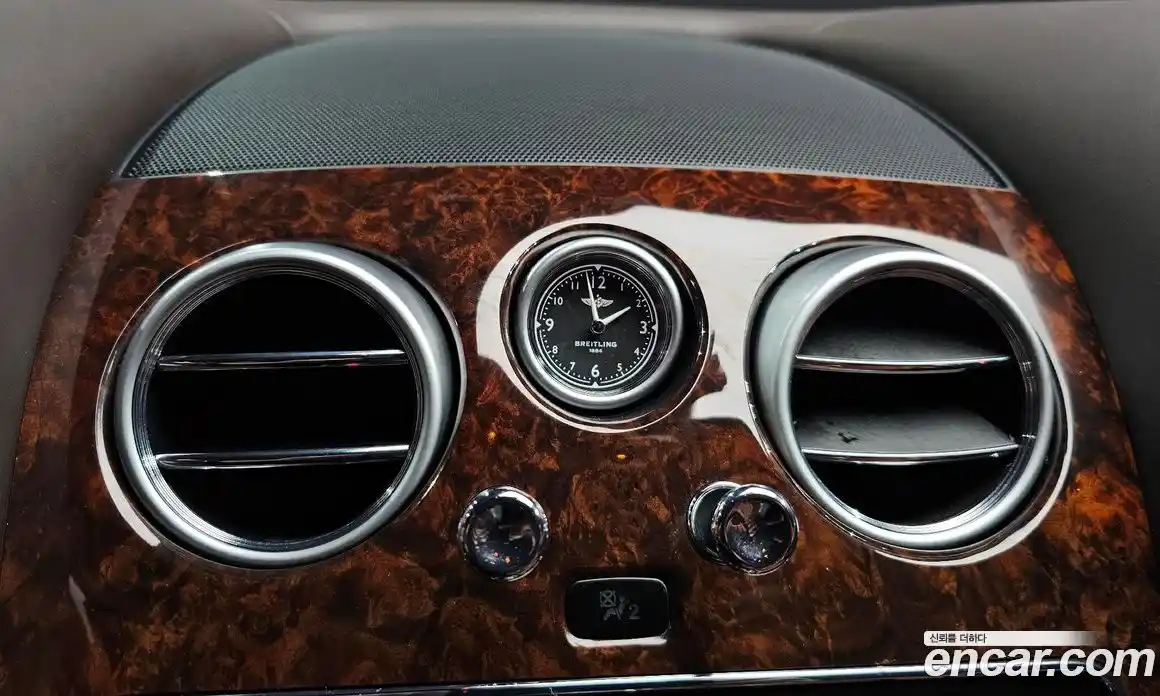 Bentley Flying Spur 2016 4.0 гидро в Москве № 611616, фото 18