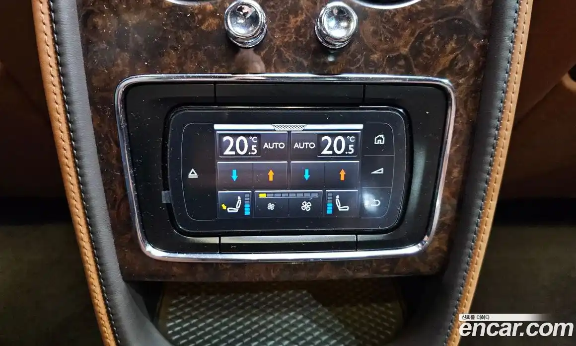 Bentley Flying Spur 2016 4.0 гидро в Москве № 611616, фото 19