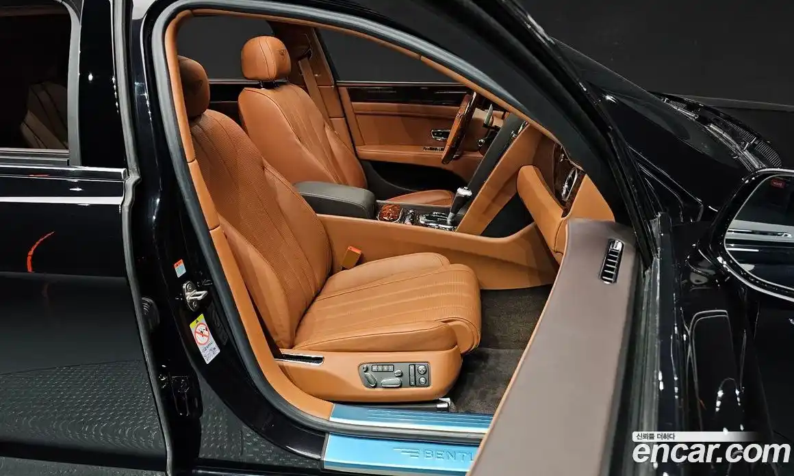 Bentley Flying Spur 2016 4.0 гидро в Москве № 611616, фото 10