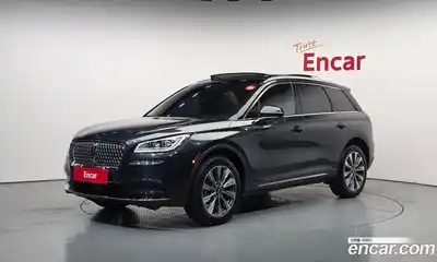 Lincoln Corsair, 2021