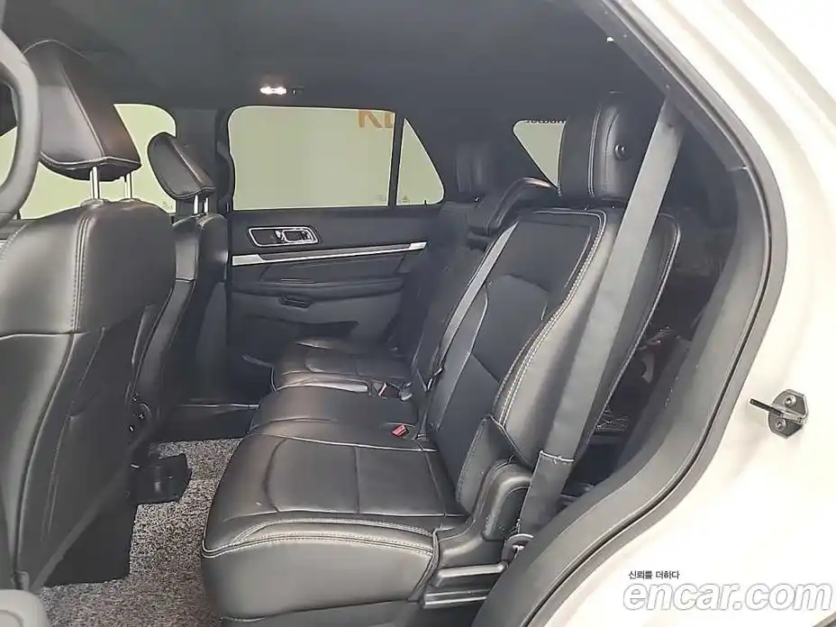 Ford Explorer 2018 2.3 гидро в Москве № 748177, фото 12