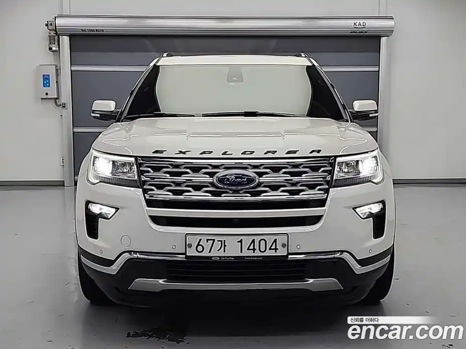 Ford Explorer 2018 2.3 гидро в Москве № 748177, фото 3