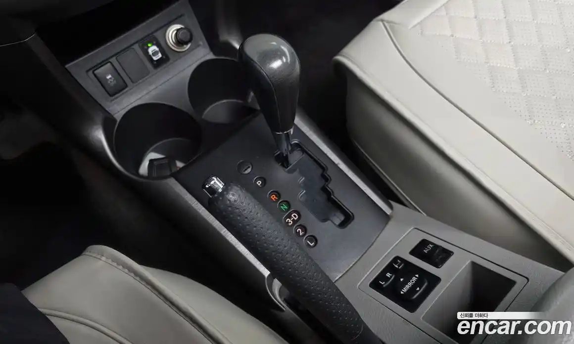 Toyota RAV4 2012 2.5 гидро в Москве № 750287, фото 9