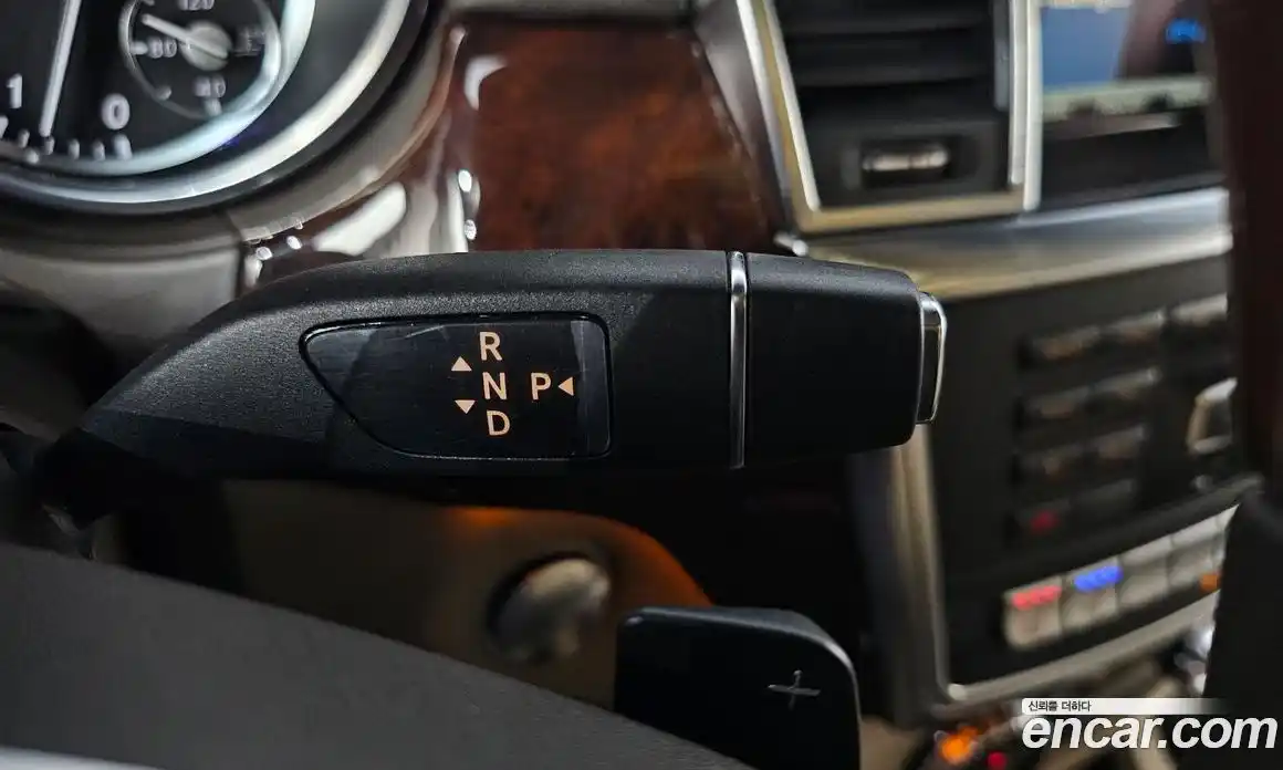 Mercedes-Benz GL-Class 2013 4.7 гидро в Москве, фото 9