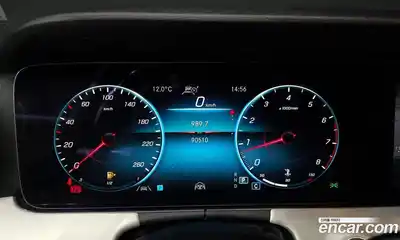 Mercedes-Benz E-Class 2021 2.0 гидро, миниатюра 8