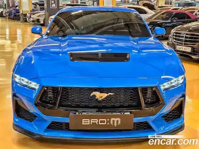 Ford Mustang, 2025