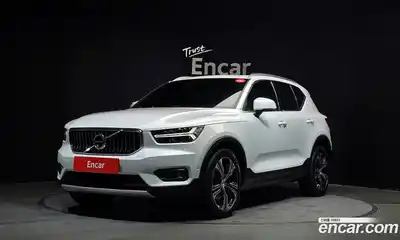 Volvo XC40, 2021