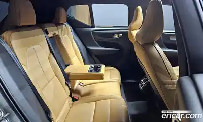 Volvo XC40 2021 2.0 гидро в Москве № 801935, миниатюра 12