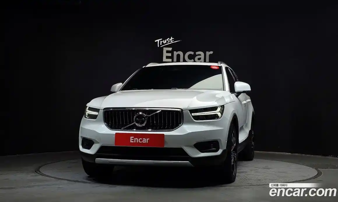 Volvo XC40 2021 2.0 гидро в Москве № 801935, фото 3
