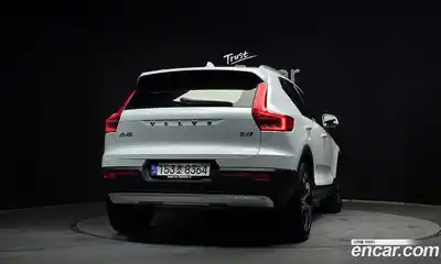Volvo XC40 2021 2.0 гидро в Москве № 801935, миниатюра 4