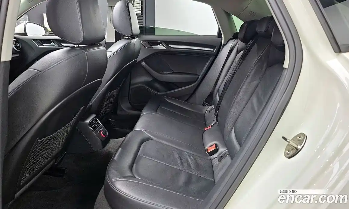 Audi A3 2014 2.0 гидро в Москве № 823380, фото 12