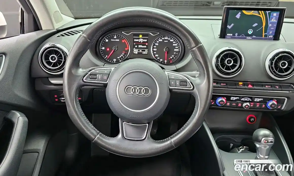 Audi A3 2014 2.0 гидро в Москве № 823380, фото 13