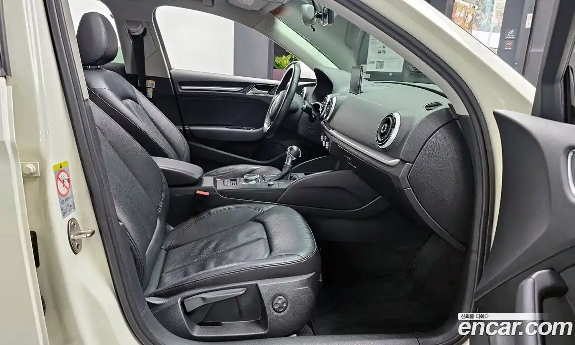 Audi A3 2014 2.0 гидро в Москве № 823380, фото 9