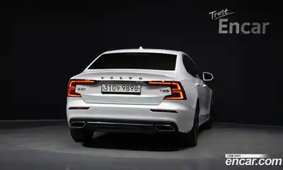 Volvo S60 2020 2.0 гидро в Москве № 824014, миниатюра 4