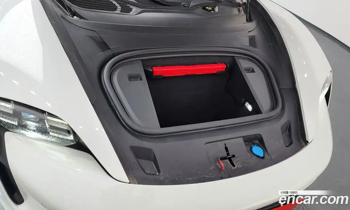 Porsche Taycan 2022 0.1 гидро в Москве № 824194, фото 6