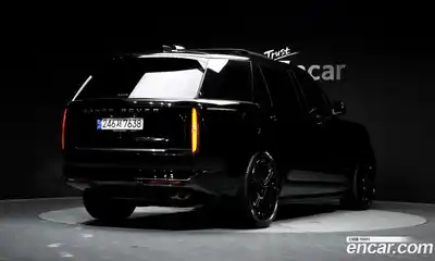 Land Rover Range-Rover 2024 4.4 гидро в Москве № 824665, миниатюра 2