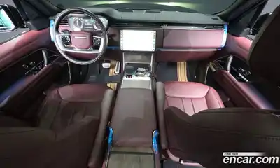 Land Rover Range-Rover 2024 4.4 гидро в Москве № 824665, миниатюра 7