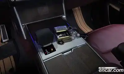 Land Rover Range-Rover 2024 4.4 гидро в Москве № 824665, миниатюра 9