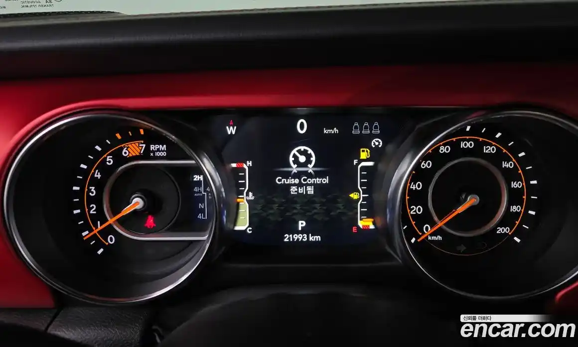 Jeep Wrangler 2023 2.0 гидро в Москве № 826406, фото 8