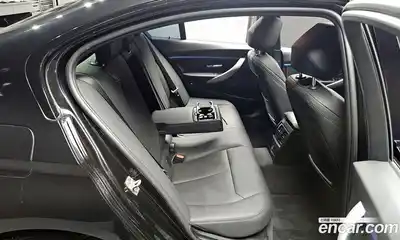 BMW 3-Series 2018 2.0 гидро в Москве № 858727, миниатюра 11