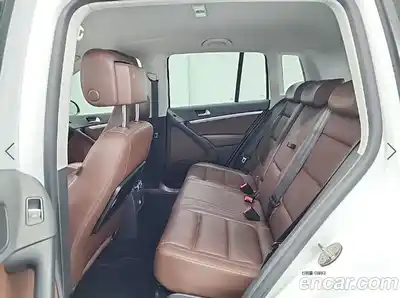 Volkswagen Tiguan 2015 2.0 гидро в Москве № 862707, миниатюра 12