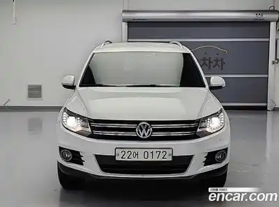 Volkswagen Tiguan 2015 2.0 гидро в Москве № 862707, миниатюра 2