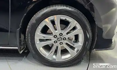Toyota Sienna 2023 2.5 гидро в Москве № 862941, миниатюра 5