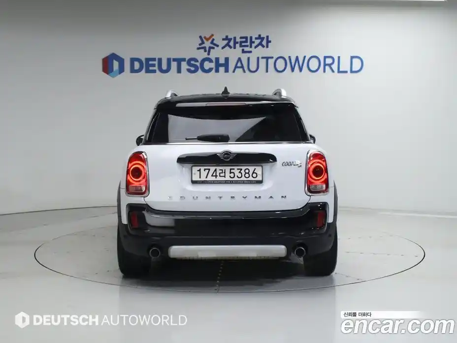 Mini Countryman 2019 2.0 гидро в Москве № 895426, фото 4