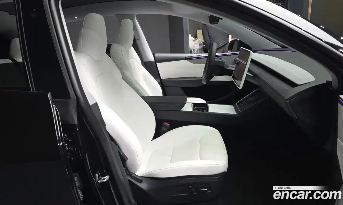 Tesla Model Y 2025 0.2 гидро в Москве № 895633, фото 11