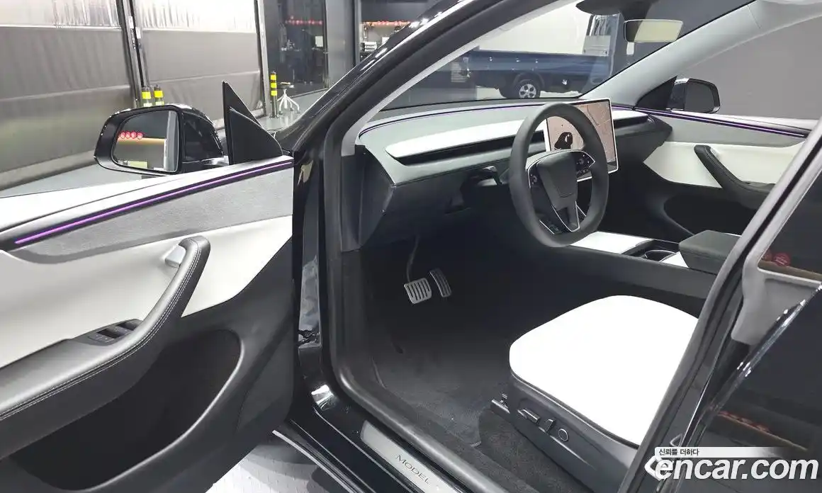 Tesla Model Y 2025 0.2 гидро в Москве № 895633, фото 10