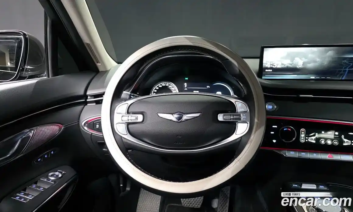 Genesis GV70 2023 2.5 Автомат в Москве № 930442, фото 13